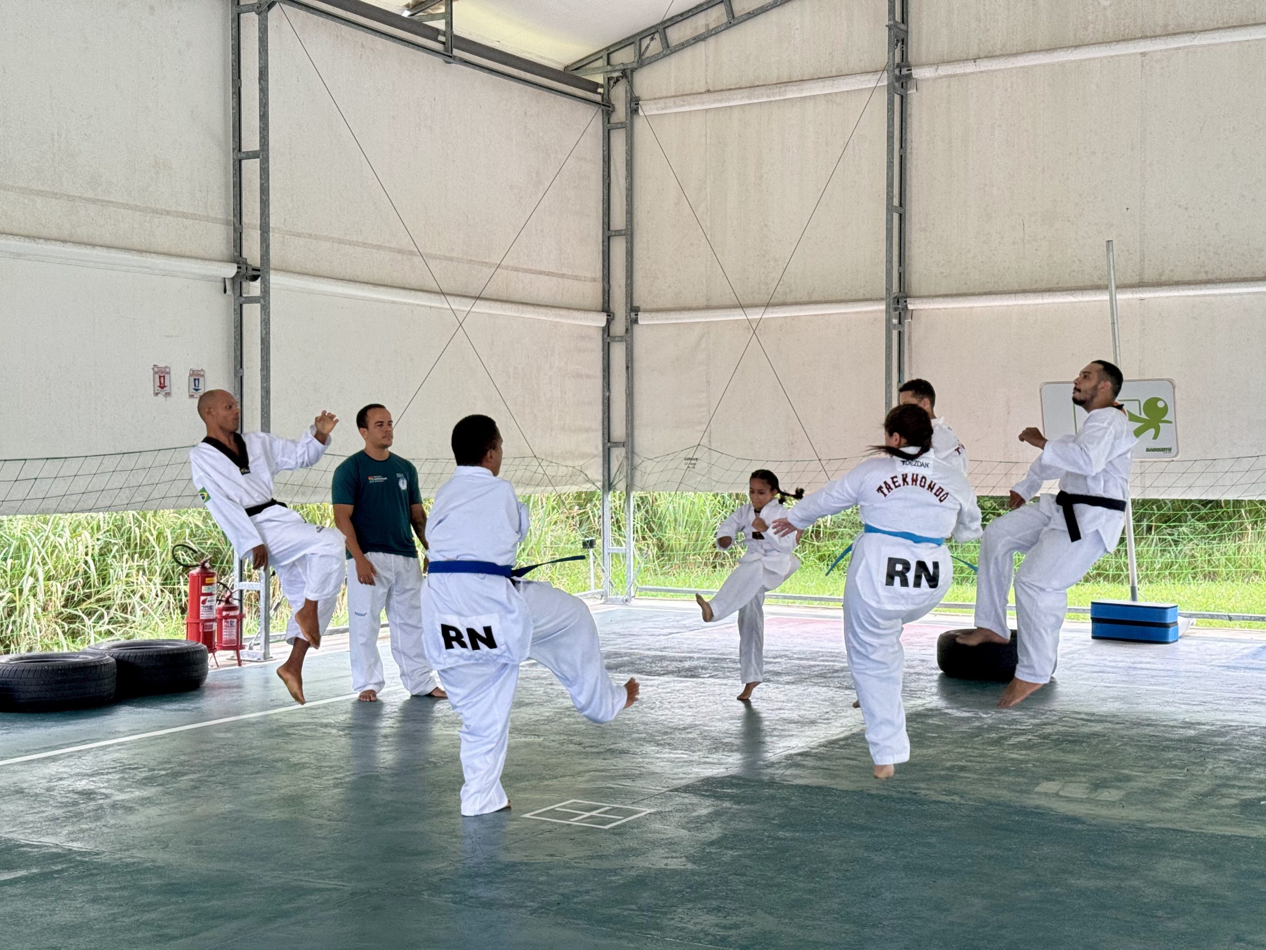 ISD realiza treino de parataekwondo com participação de atletas da Seleção Brasileira